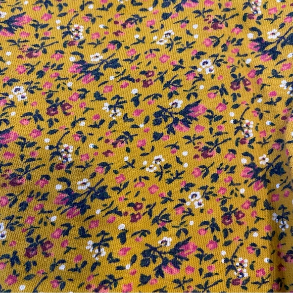 Girls Old Navy Bundle 18-24M (6 piece) - Picture 9 of 12